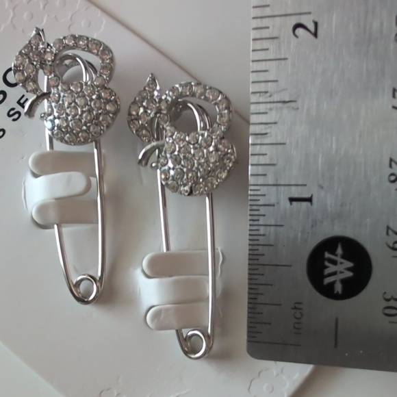 Silver Rhinestone Brooch Set - Picture 4 of 5